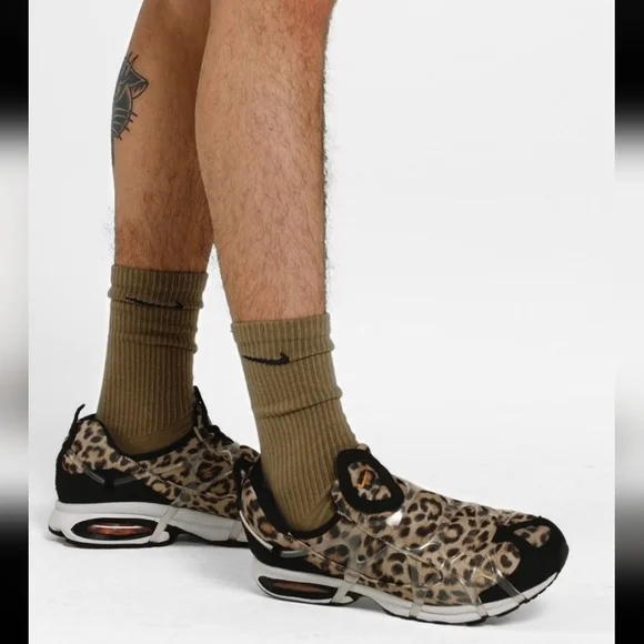 *NEW* Nike Air Kukini Men's 8.5 Black/Multi-Color/White/Kumquat - Picture 13 of 14